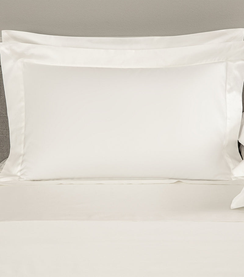 Frette pillow sham Ultimate Oxford 51cm x 71cm, imported from the UK
