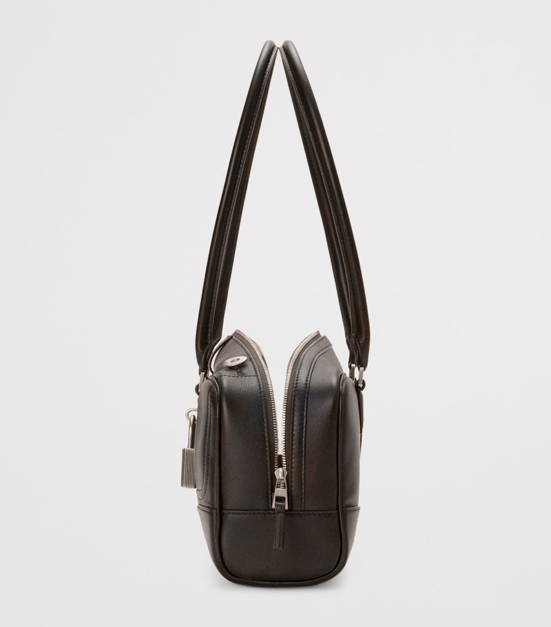 LOEWE Amazona 31 calfskin shoulder bag, imported from the UK