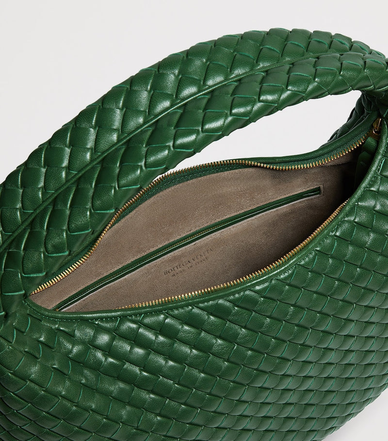 Bottega Veneta Veneta shoulder bag in nappa leather, UK version