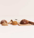 Le Toy Van wooden artisan bread set (British brand)