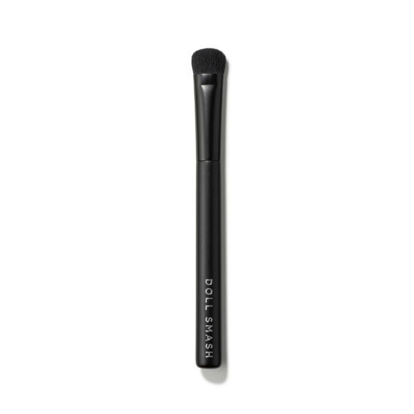 Doll Smash Erased concealer brush, imported from the UK