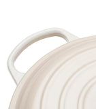 Le Creuset cast iron casserole dish 26cm, UK version