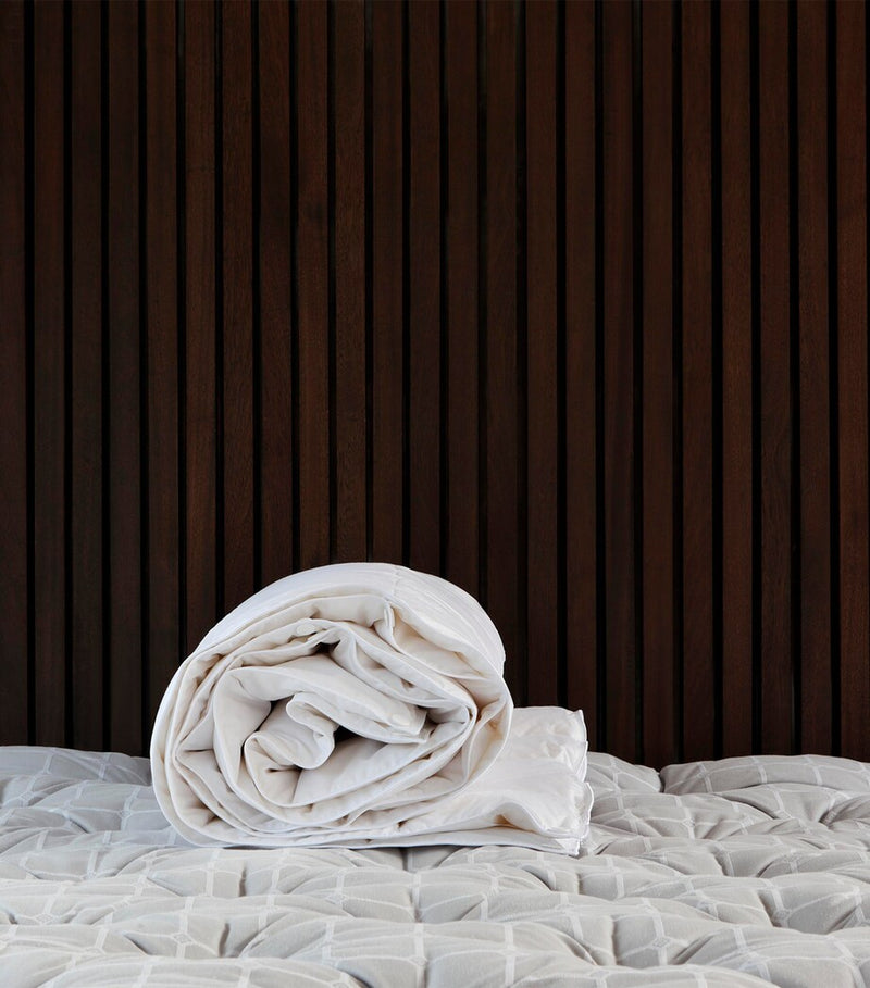 SAVOIR King Siberian Goose Down Duvet (British brand)