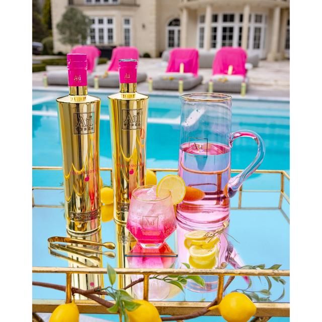 Au Vodka Pink Lemonade 70cl - McGrocer