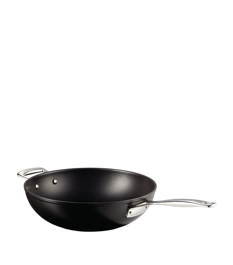Le Creuset toughened non-stick stir-fry pan 30cm, UK version