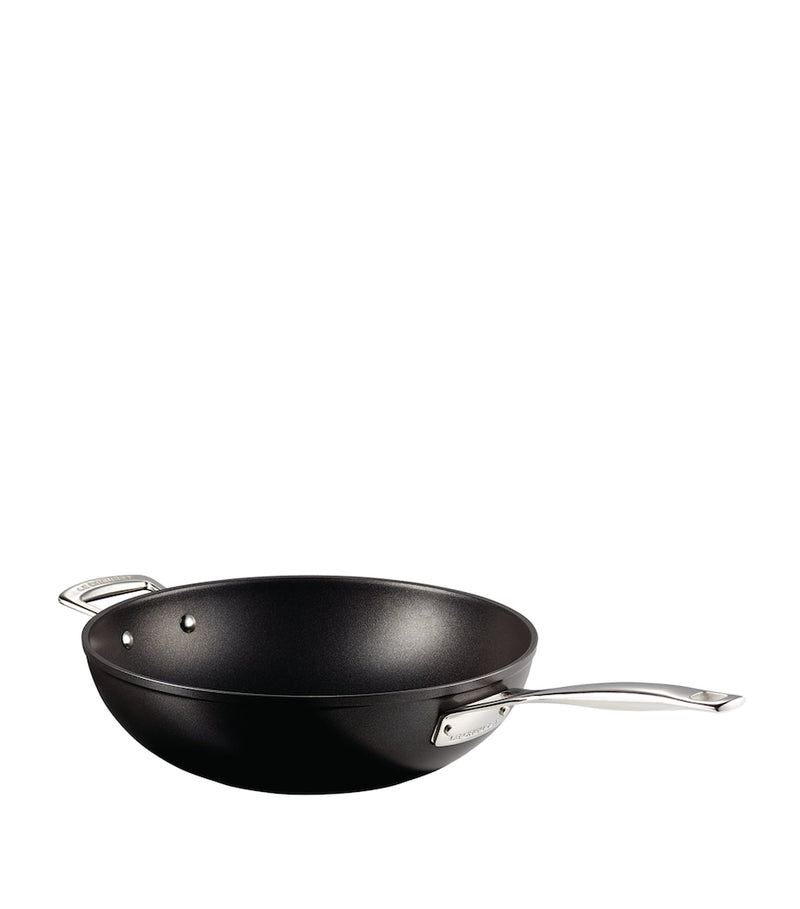 Le Creuset toughened non-stick stir-fry pan 30cm, UK version