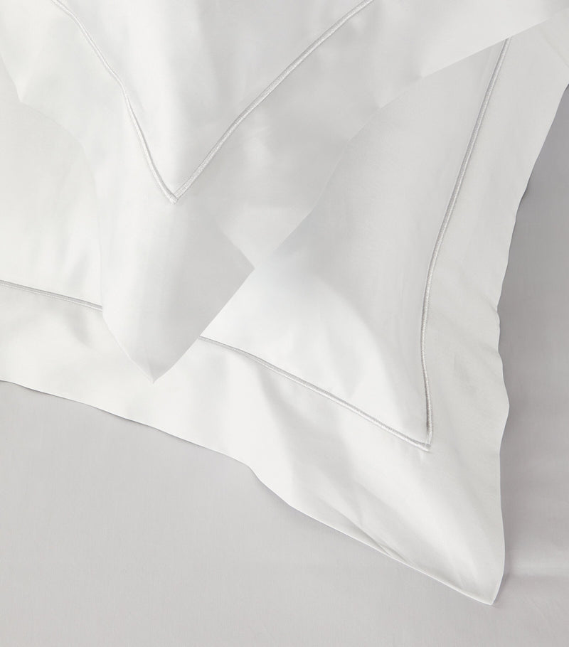 Celso De Lemos square pillowcase 65cm x 65cm - British product