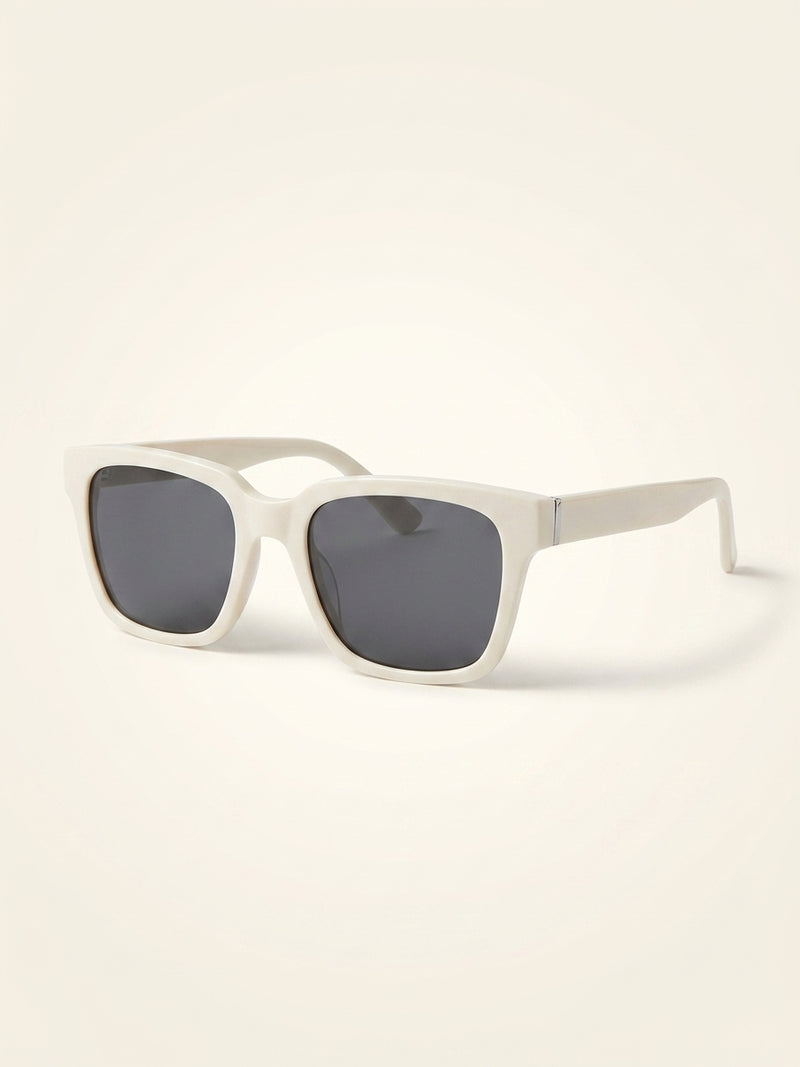 Prada D-Frame sunglasses black polycarbonate lenses (British brand)