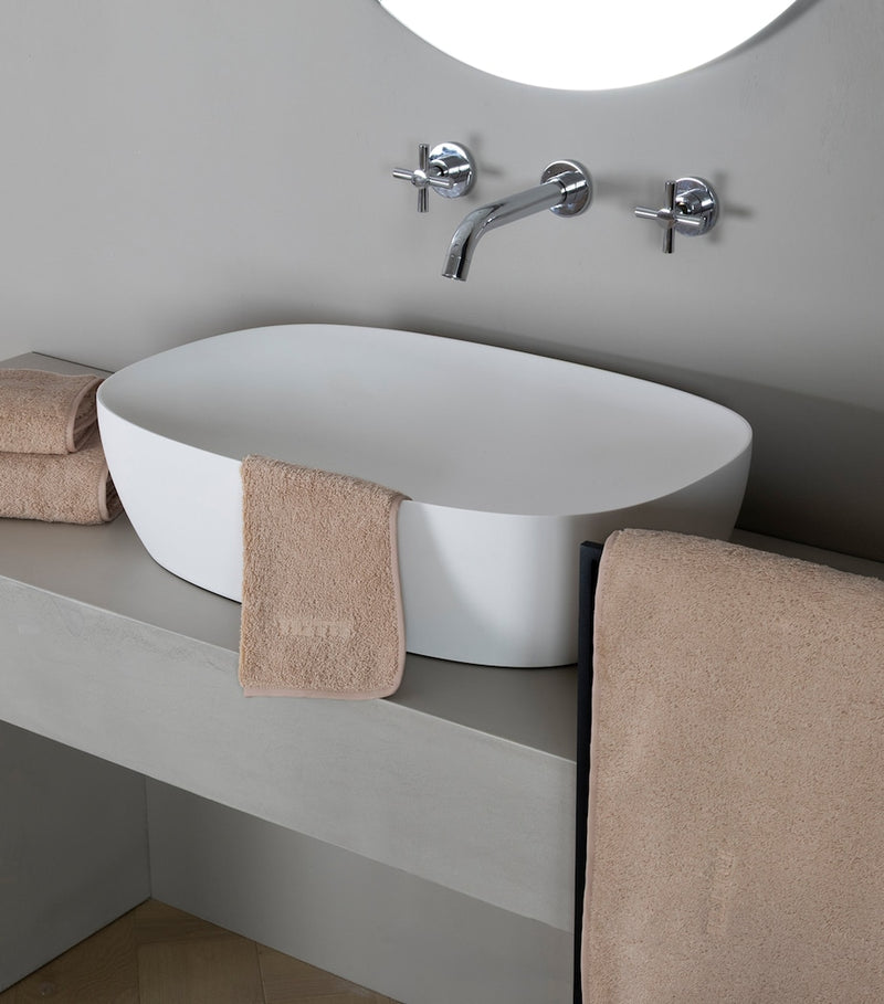 Frette Unito bath towel 60x110cm, UK version