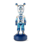 Lladró Big The Guest porcelain figurine by Kzeng Jiang, UK version