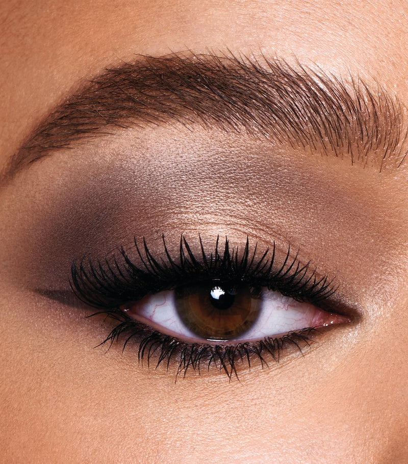 Charlotte Tilbury Super Nudes Easy Eye Palette with six matte shades - British product