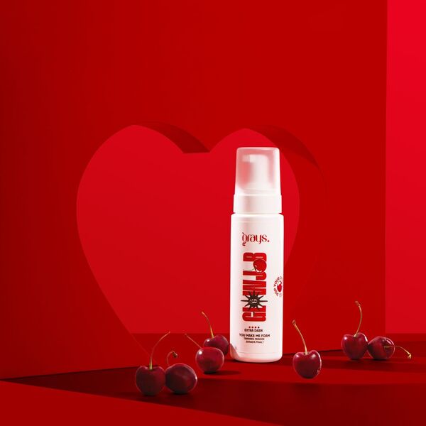Glowjob Dark-Er Cherry tanning mousse 200ml (British brand)
