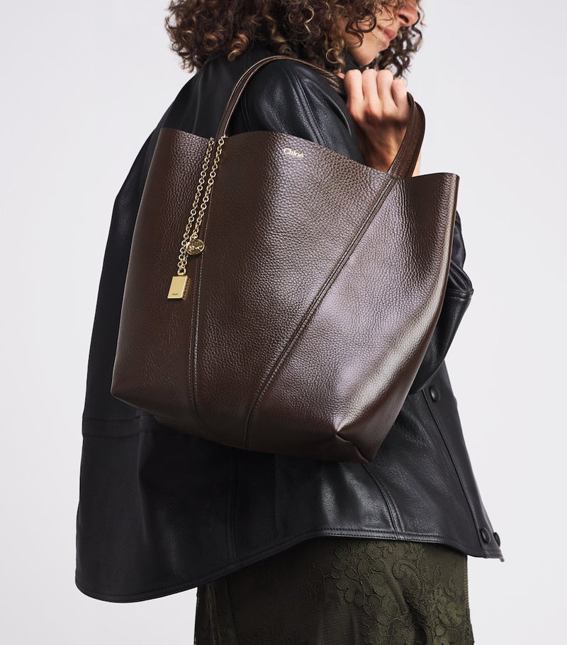Chloé medium calfskin spin tote bag leather, UK version