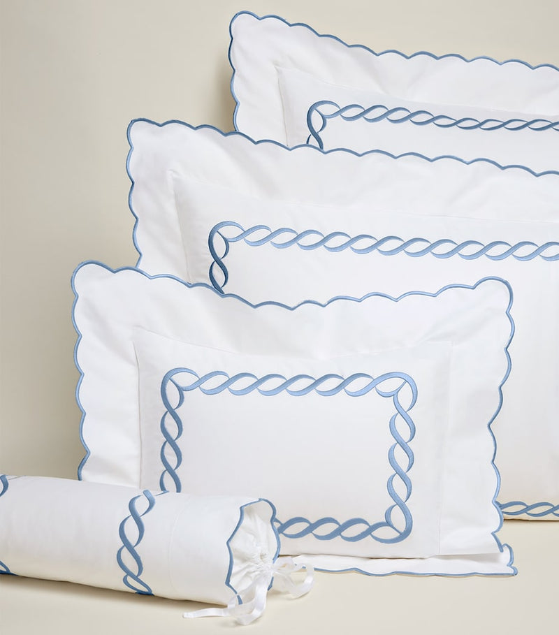 Pratesi Oxford pillowcase with braid motif, 30cm x 40cm, imported from the UK