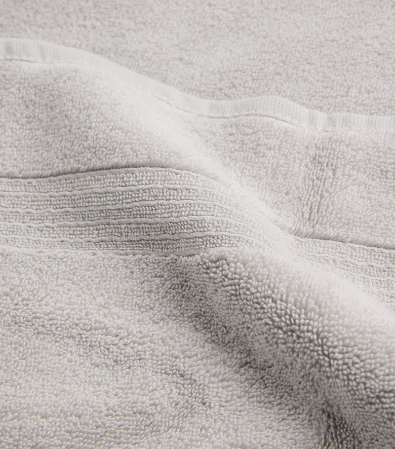 Harrods of London organic cotton bath towel 70cm x 140cm, UK version