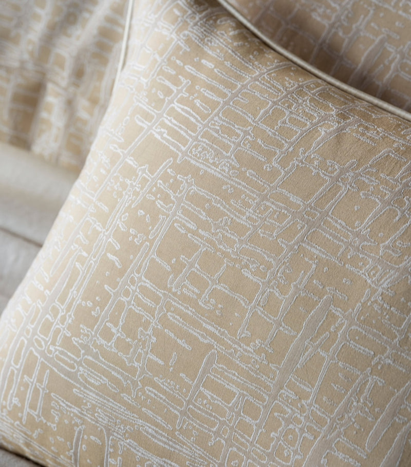 Celso De Lemos Egyptian cotton-silk pillow case 50x75cm, UK version