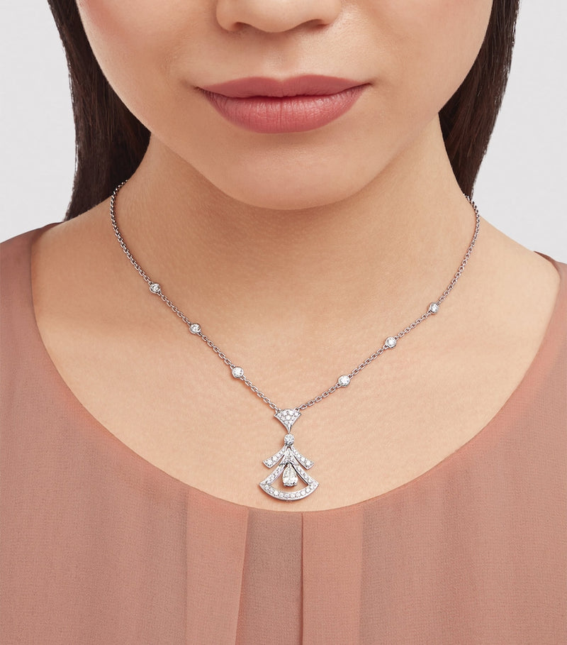 Bvlgari Divas' Dream necklace 18kt white gold diamonds - British product