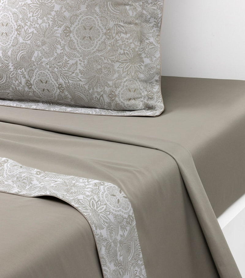 Yves Delorme Jacquard Patio double flat sheet 240x295cm (British brand)
