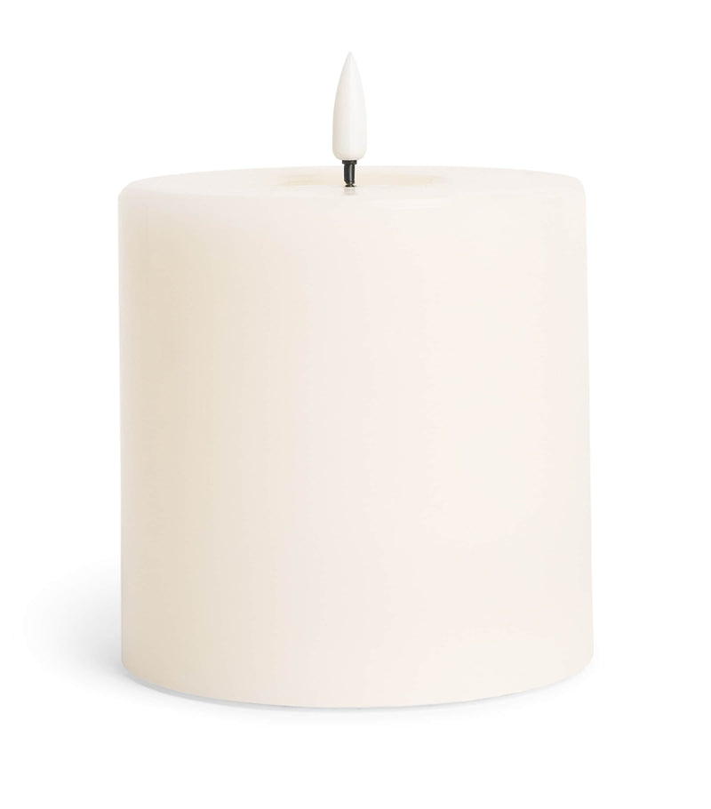 Deluxe Homeart LED pillar candle 10cm - British product