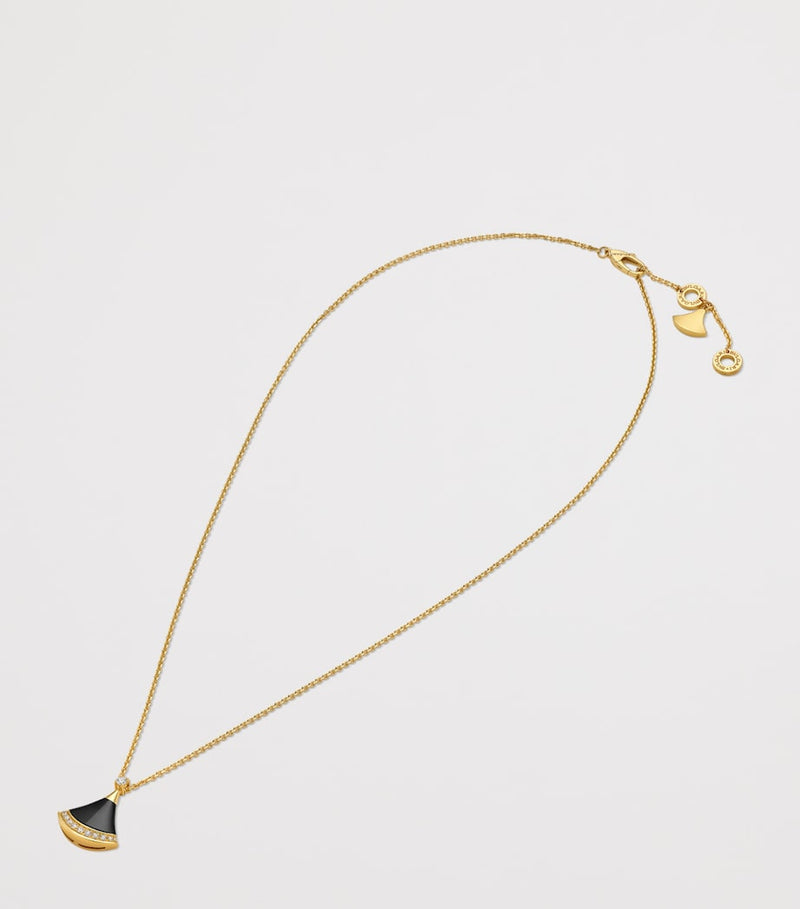 Bvlgari Divas' Dream necklace onyx diamonds yellow gold, UK version