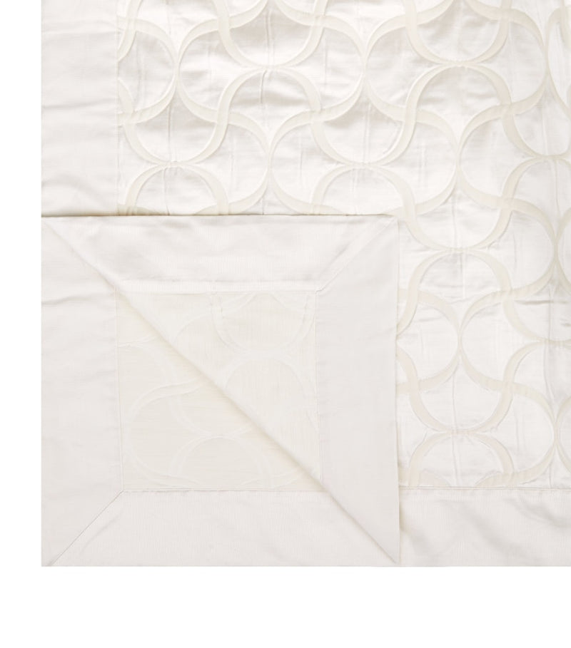 Frette tile pattern bedspread 270cm x 270cm - British product