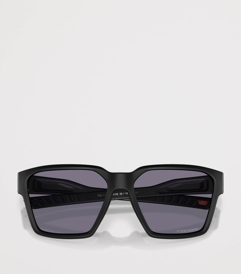 Oakley Briza square sunglasses matte finish - British product