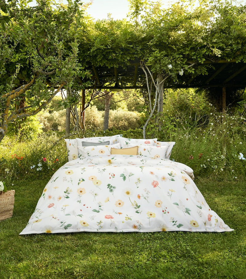 Schlossberg Zinnia flat sheet 280x290cm, imported from the UK