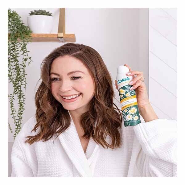 Batiste Naturally - Green Tea & Chamomile 200Ml - McGrocer