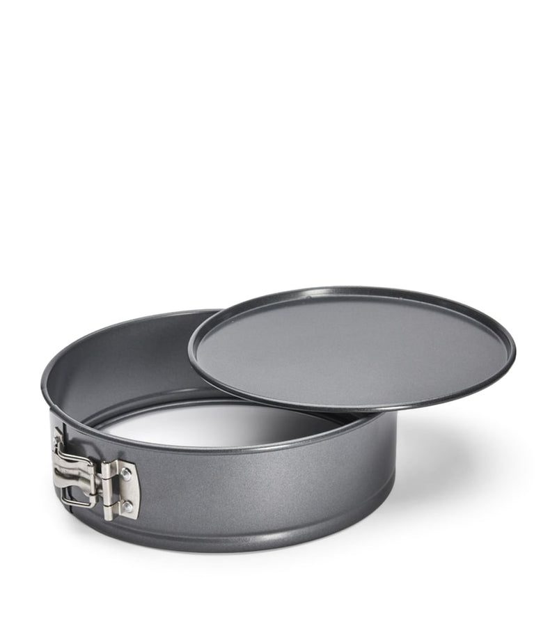 De Buyer non-stick springform cake tin 20cm (British brand)