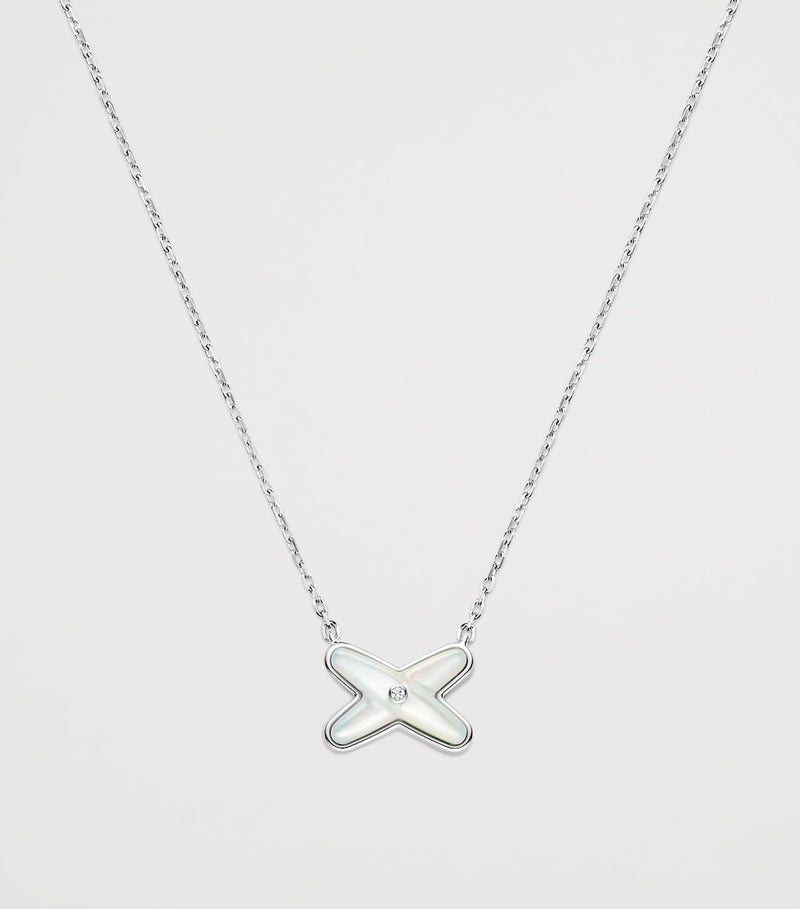Chaumet white gold diamond mother-of-pearl pendant necklace (British brand)