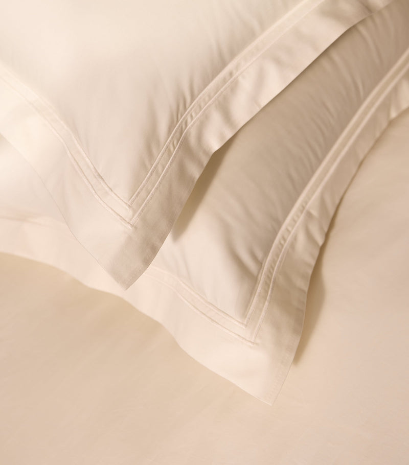 Harrods of London Super King flat sheet 270x300cm, UK version