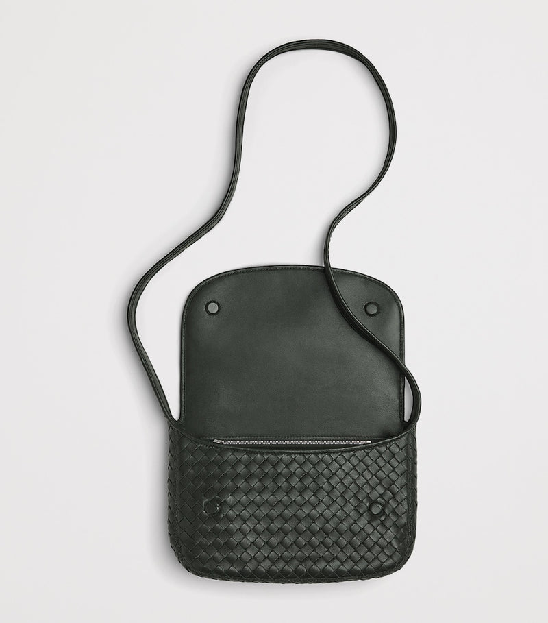 Bottega Veneta Intrecciato Veneto messenger bag 18.5cm, imported from the UK