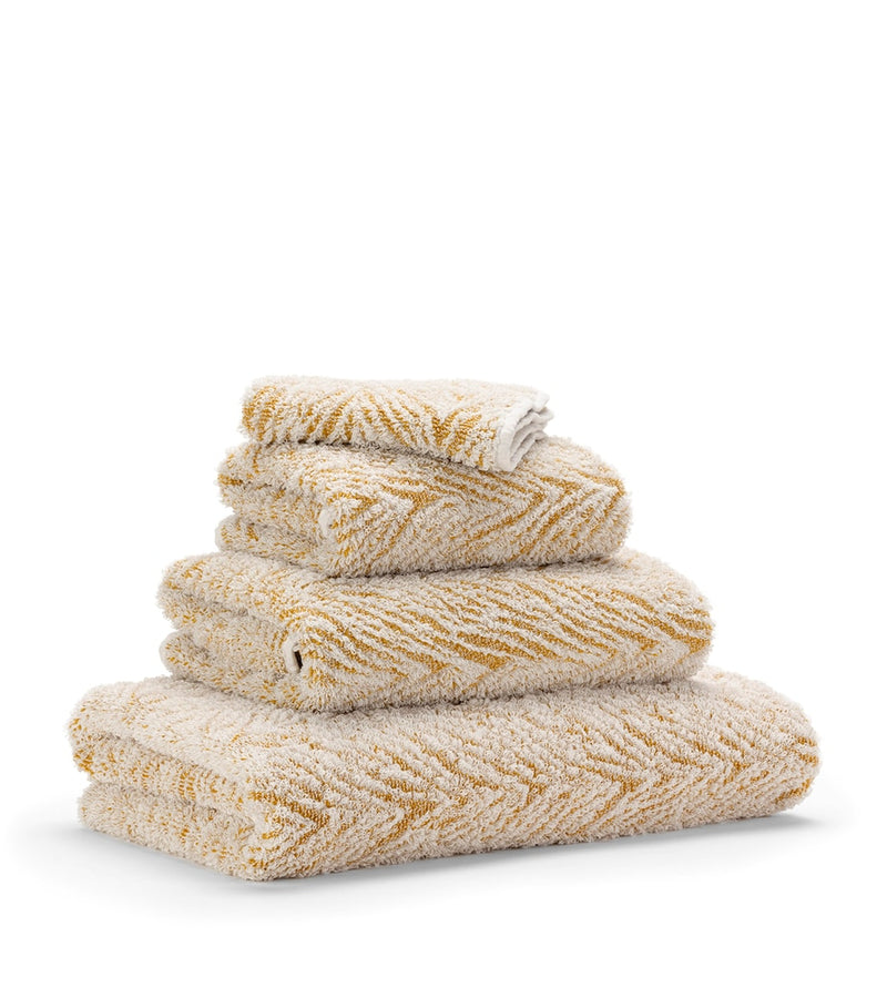 Abyss & Habidecor Egyptian cotton bath towel Vasco 70x140cm, imported from the UK