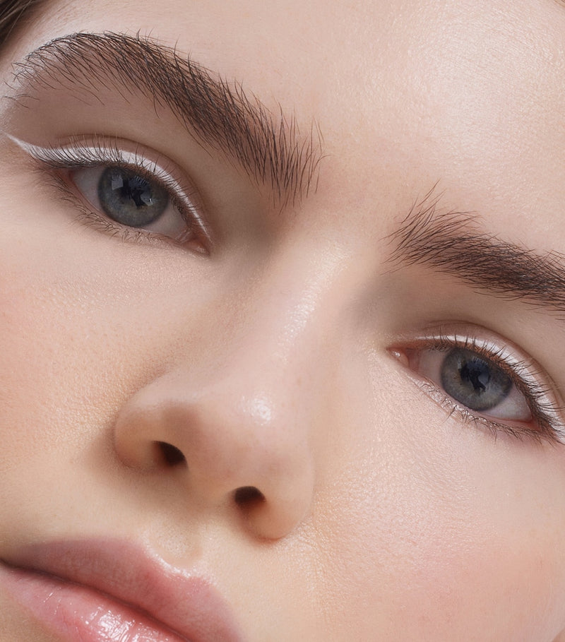 Victoria Beckham Beauty Satin Kajal Eyeliner (British brand)