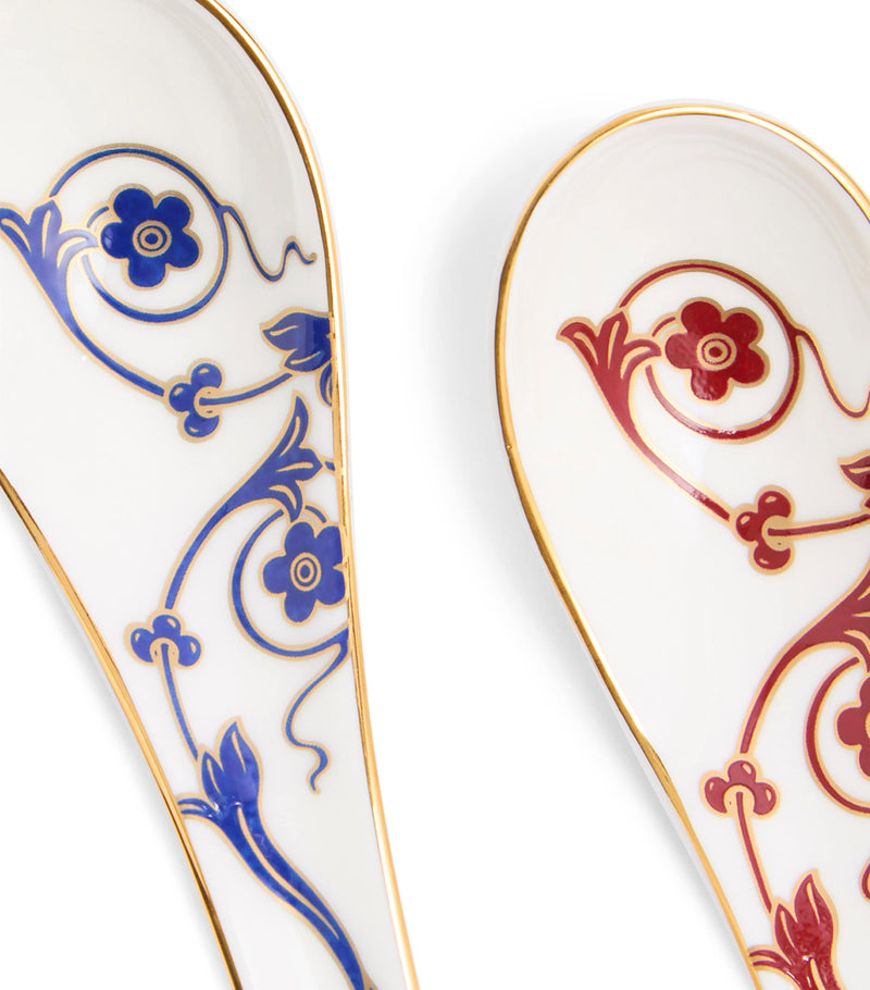 Wedgwood Renaissance soup bowls and spoons set (British brand)