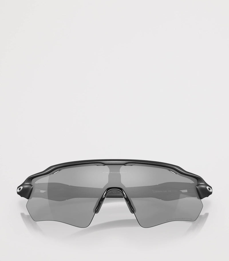 Oakley Radar EV Path Shield sunglasses photochromic (British brand)