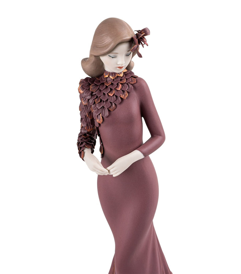 Lladró porcelain figurine Haute Allure Timeless Style H38cm, UK version