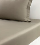 Yves Delorme Triomphe Kaki fitted sheet king size, UK version