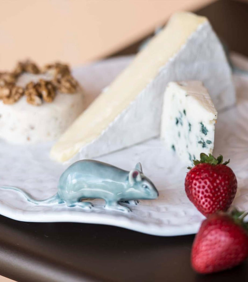Bordallo Pinheiro cheese plate 31.5cm - British product