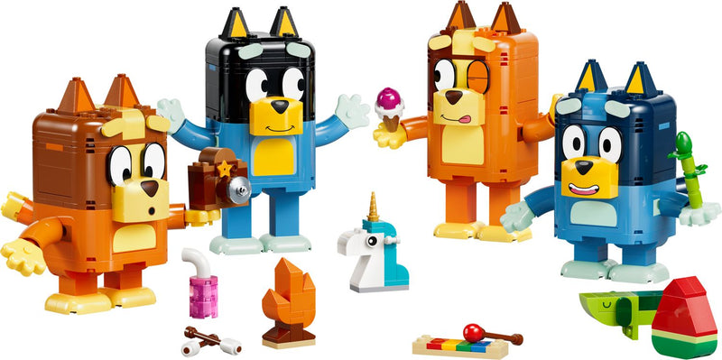 LEGO Bluey Family 466 piece set, imported from the UK