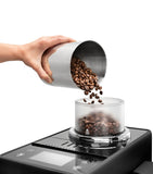 De'Longhi Rivelia coffee machine with touch display and milk carafe - British product