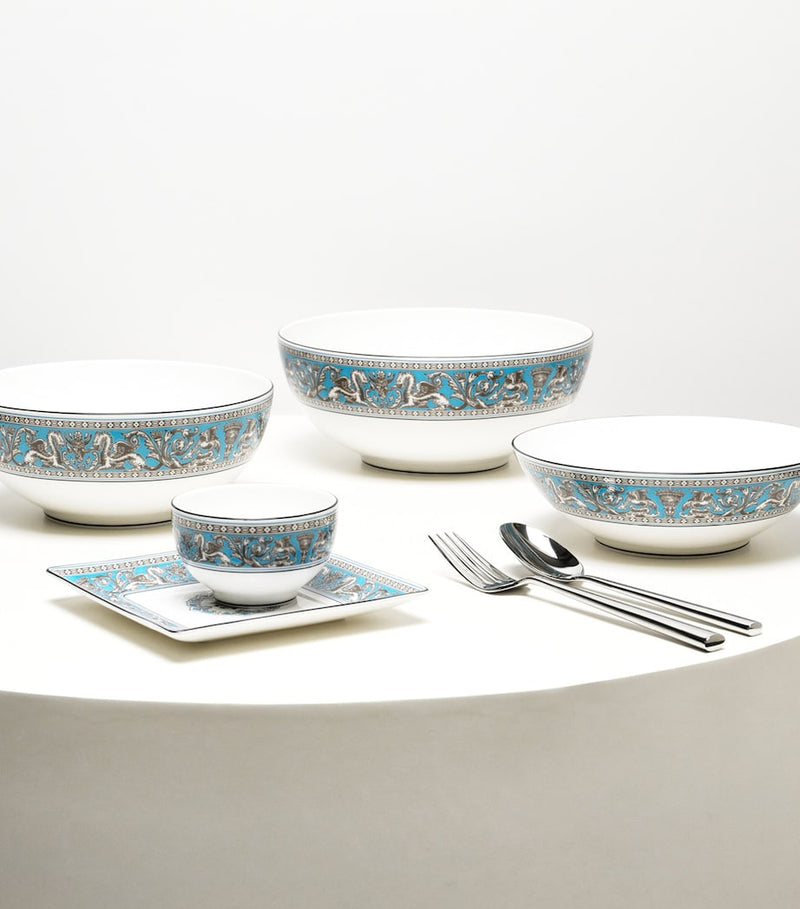 Wedgwood Florentine soup bowl 20cm, imported from the UK