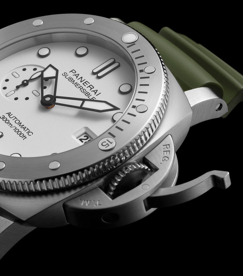 Panerai Submersible 44mm stainless steel watch, imported from the UK