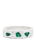 THE OUZE sterling silver and emerald scatter ring (British brand)