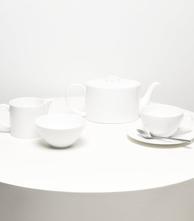 Wedgwood Gio bone china bowl 18cm (British brand)