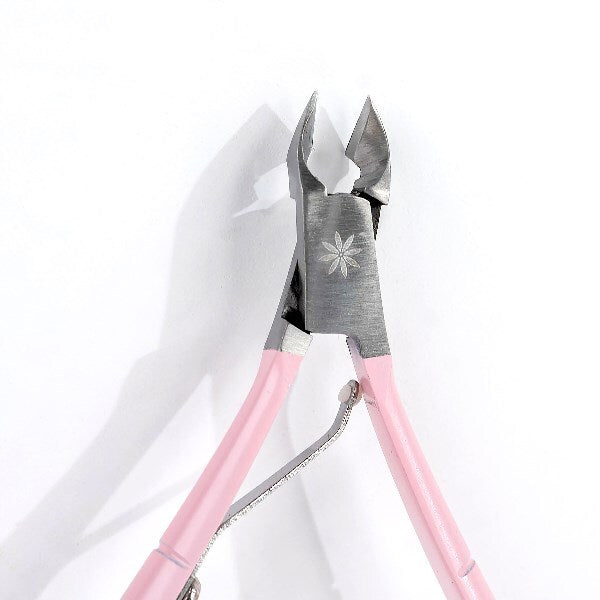 Brushworks Cuticle Nippers for professional grooming - British product