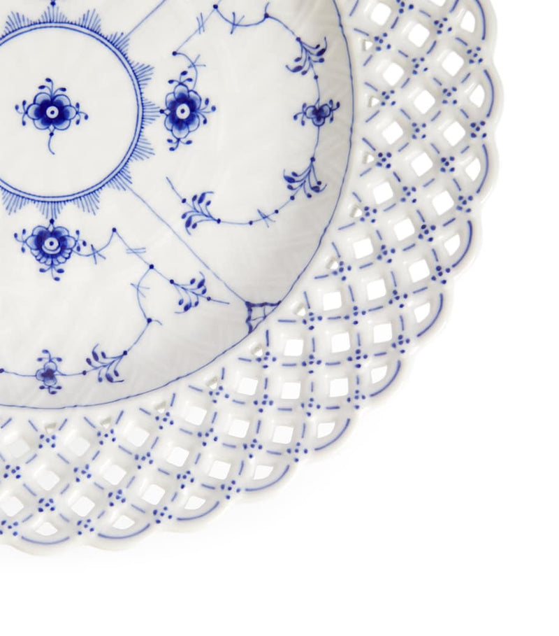 Royal Copenhagen Blue Fluted Full Lace plate 25cm, UK version