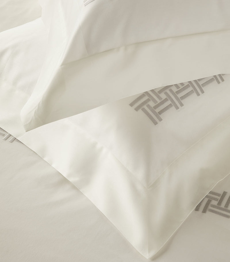 Frette Basketweave Square Pillowcase 65cm x 65cm - British product