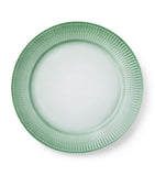 Royal Copenhagen Iris porcelain plate 27cm, imported from the UK