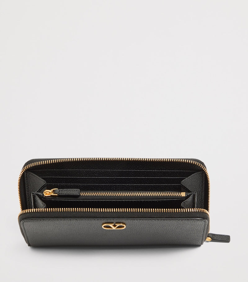 Valentino Garavani VLogo Signature zip-around wallet calf leather - British product